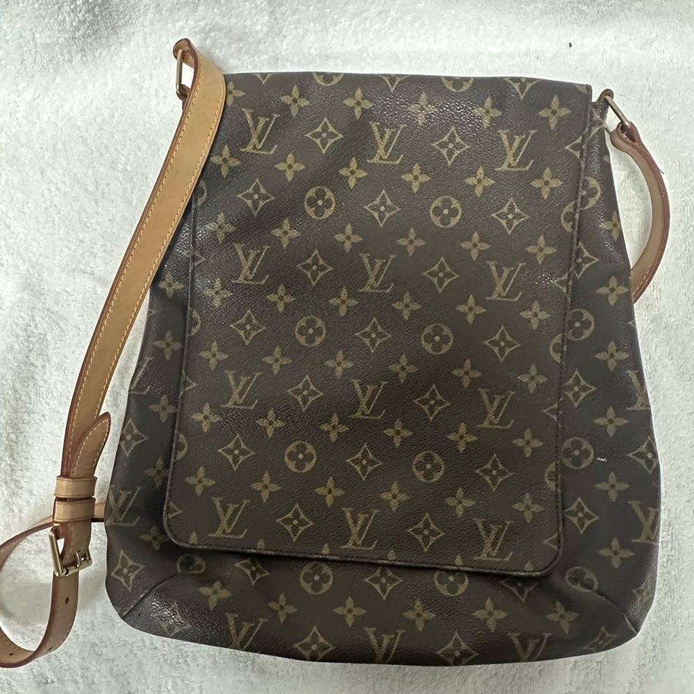 Louis Vuitton Monogram Musette Crossbody Bag